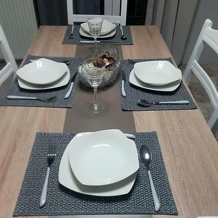Adriana Apartament Kastanéa